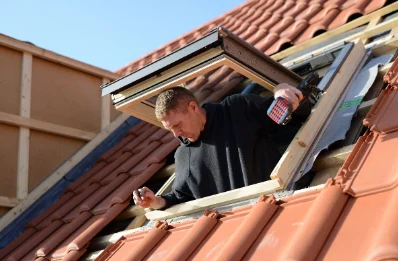 Pose de fenêtres de toit Velux à Oberhaslach